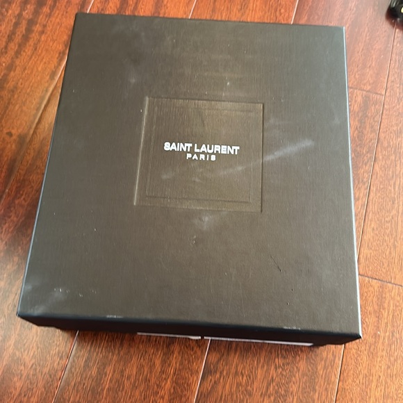 Authentic Saint Laurent Paris heels. Dark, gray and black. - Picture 11 of 13